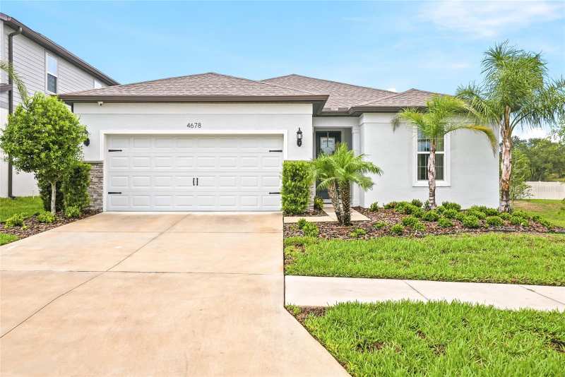 3 bedroom Single Family Residence at 4678 Dover Bluff Court, Summitview, Valrico — photo 1