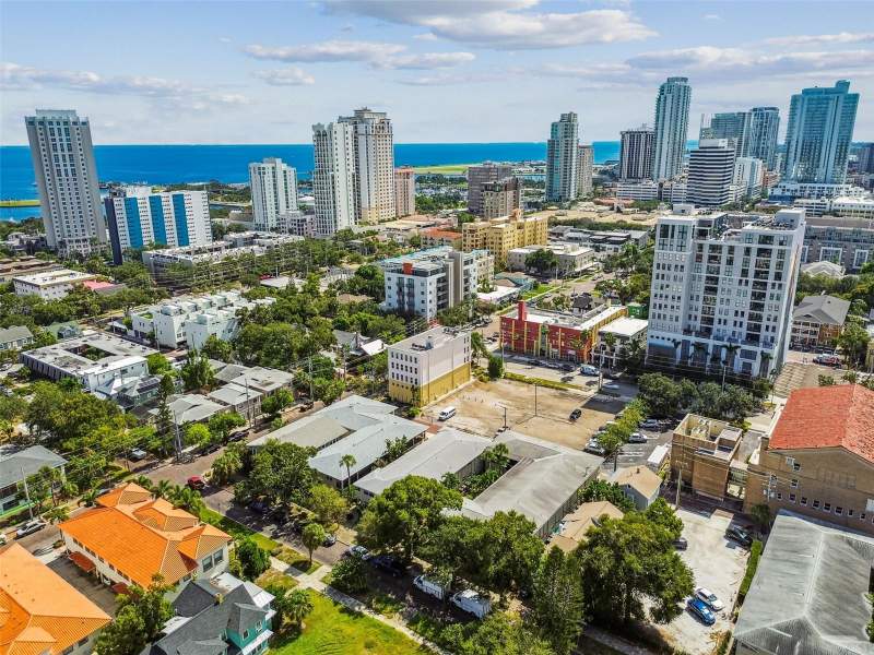 2 bedroom Condominium at 210 6th Avenue #9, Siena Downtown Condo The, St Petersburg — photo 2