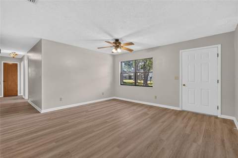 17911 Beach Street, Umatilla FL - photo 15 of 40