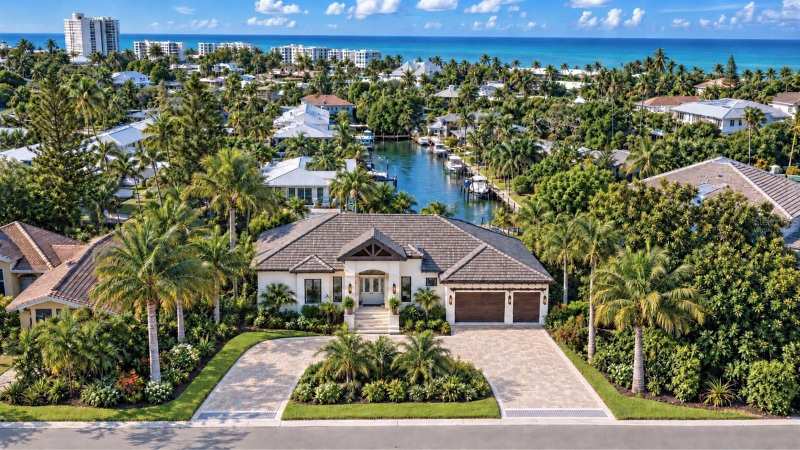 4 bedroom Single Family Residence at 4644 Higel Avenue, Ocean Beach Rep, Sarasota — photo 1