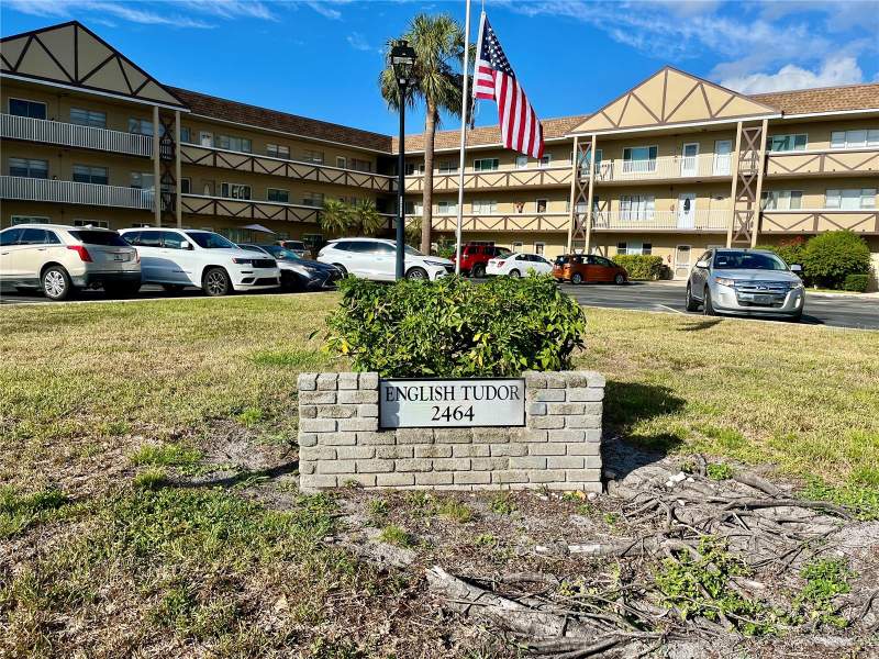2 bedroom Condominium at 2464 Australia Way #66, On Top Of The World, Clearwater — photo 2