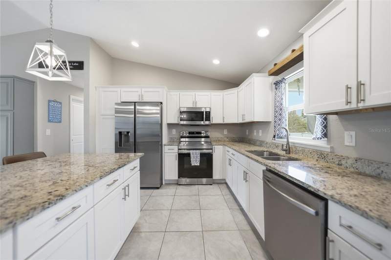 3 bedroom Single Family Residence at 13172 Gorman Avenue, Port Charlotte Sec 054, Port Charlotte — photo 5