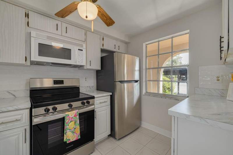 2 bedroom Villa at 4433 Sunstate Drive, Gardens Of Beacon Square, New Port Richey — photo 3