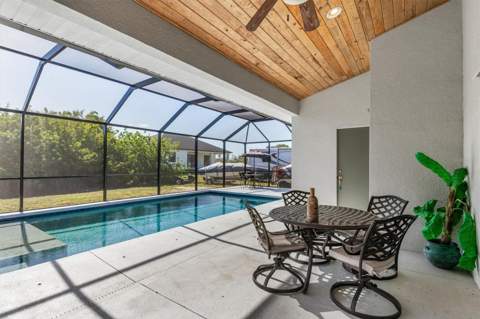 10056 Lebanon Drive, Port Charlotte FL - photo 24 of 40