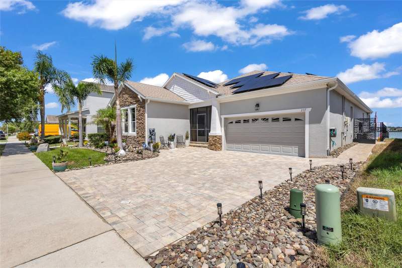 5 bedroom Single Family Residence at 237 Blue Cypress Drive, Waterside Pointe Phase 1, Groveland — photo 5