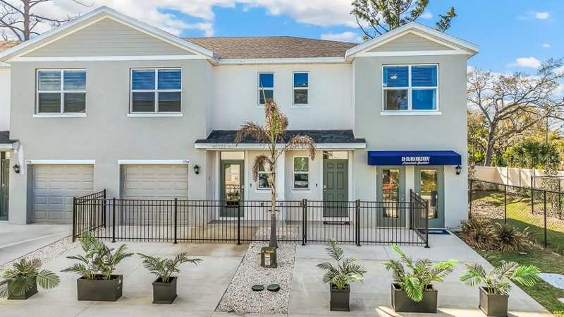 3 bedroom Townhouse at 7632 42nd Lane, Townes At Island Lake, Pinellas Park — photo 1