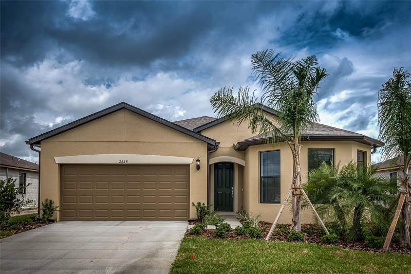 3 bedroom Single Family Residence at 2558 Sherman Oak Drive, Cedar Grove Ph 1B, North Port — photo 2