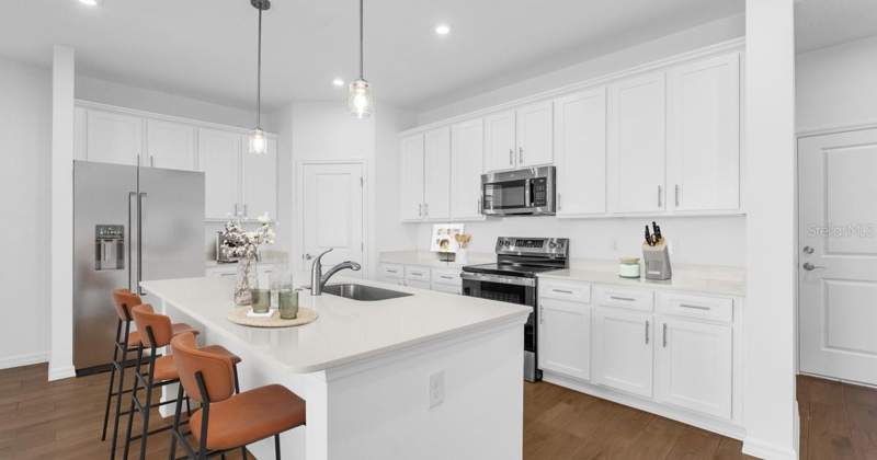 4 bedroom Single Family Residence at 3836 Senna Way, Avalon Park Tavares, Tavares — photo 4
