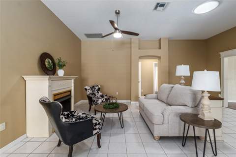 110 Chula Vista Avenue, Lady Lake FL - photo 7 of 53