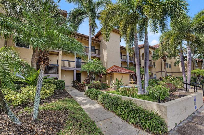 1 bedroom Condominium at 2400 Feather Sound Drive #123, Audubon Condo At Feather Sound, Clearwater — photo 2
