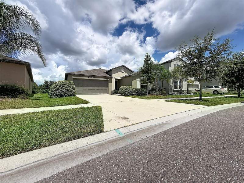 4 bedroom Single Family Residence at 4465 Eternal Prince Drive, Cypress Crk Ph 3 4 Prcl J, Sun City Center — photo 3