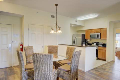 8101 Resort Village Drive #31101, Orlando FL - photo 7 of 26