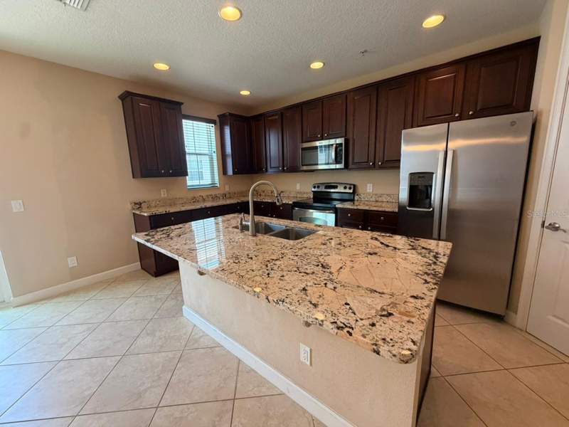 3 bedroom Townhouse at 1162 Bolton Place, Grande Oaks At Heathrow, Lake Mary — photo 3