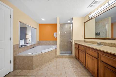 12527 Floridays Resort Drive #402E, Orlando FL - photo 21 of 39