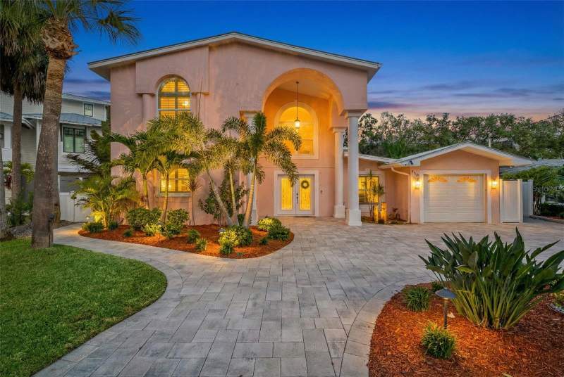 Baywood Shores