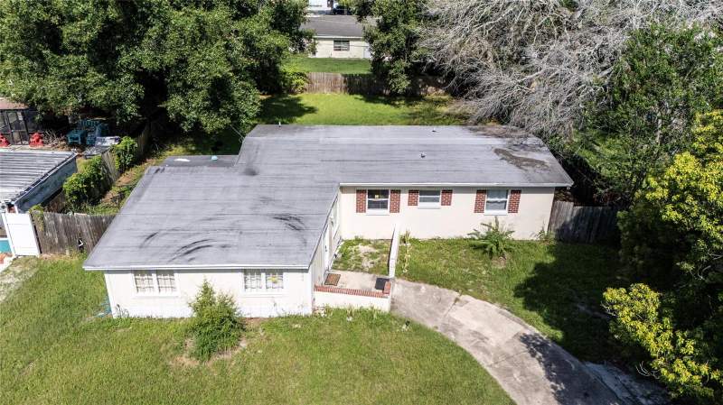 3 bedroom Single Family Residence at 4604 ROBBINS AVENUE, MEADOWBROOK ANNEX 2ND ADD, ORLANDO — photo 2