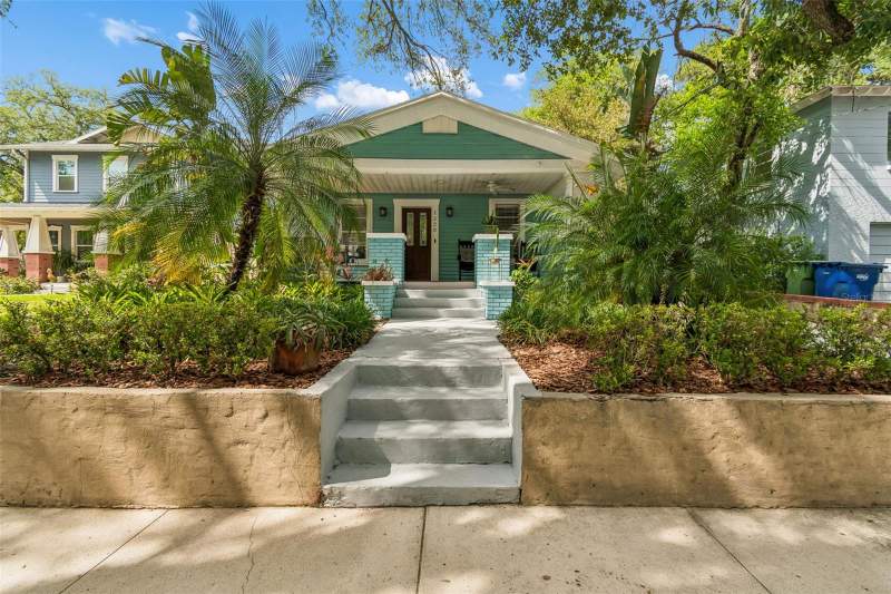 1220 E EMMA STREET