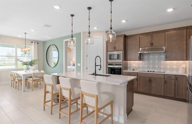 4 bedroom Single Family Residence at 16700 Mint Meadow Road, The Grow, Orlando — photo 5
