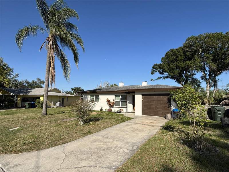 2 bedroom Single Family Residence at 1347 Buckingham Drive, Chesterfield Heights, Clearwater — photo 3