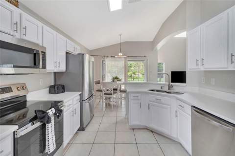 4703 Golden Beach Court, Kissimmee FL - photo 14 of 54