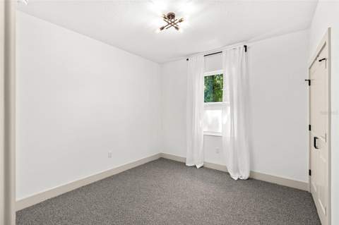 724 Ellwood Avenue, Orlando FL - photo 16 of 40