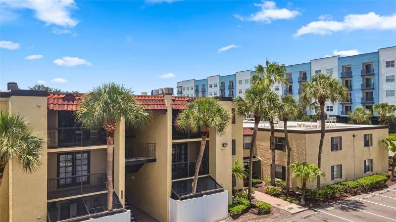 1 bedroom Condominium at 5306 Santa Rosa Court #143, Siena Villas At Beach Park A Condominium Bldg B Un, Tampa — photo 3