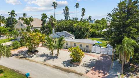 760 Longboat Court, golf community for sale in Longboat Key