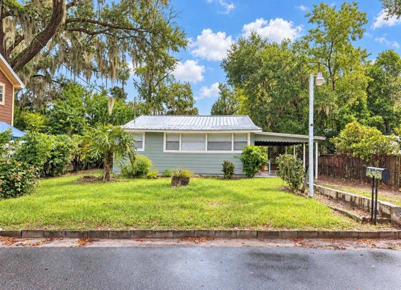 2 bedroom Single Family Residence at 1204 N Morningside Drive, Morningside Heights, Plant City — photo 1