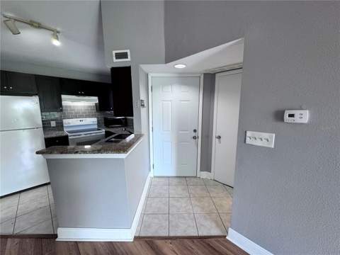 1916 Lake Atriums Circle #33, Orlando FL - photo 17 of 46