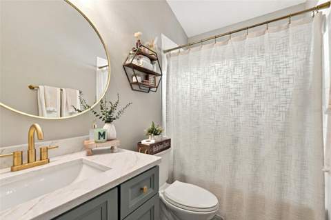 8335 Canterbury Lake Boulevard, Tampa FL - photo 21 of 70