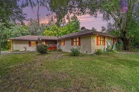415 Thomas Avenue, home for sale on Thomas Avenue