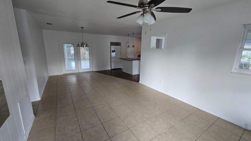 3 bedroom Single Family Residence at 8420 Tupelo Drive, Temple Park Unit 2, Tampa — photo 2
