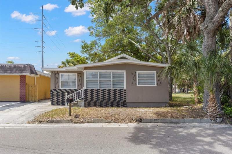 3 bedroom Single Family Residence at 1015 Metto Street, Masons I A, Clearwater — photo 2