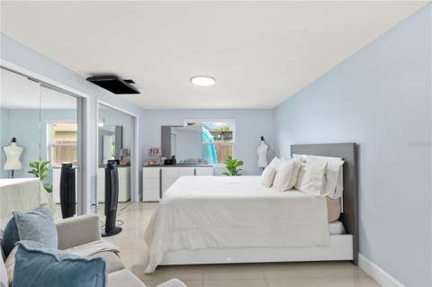 10112 Enchanted Oaks Court, Tampa FL - photo 10 of 36