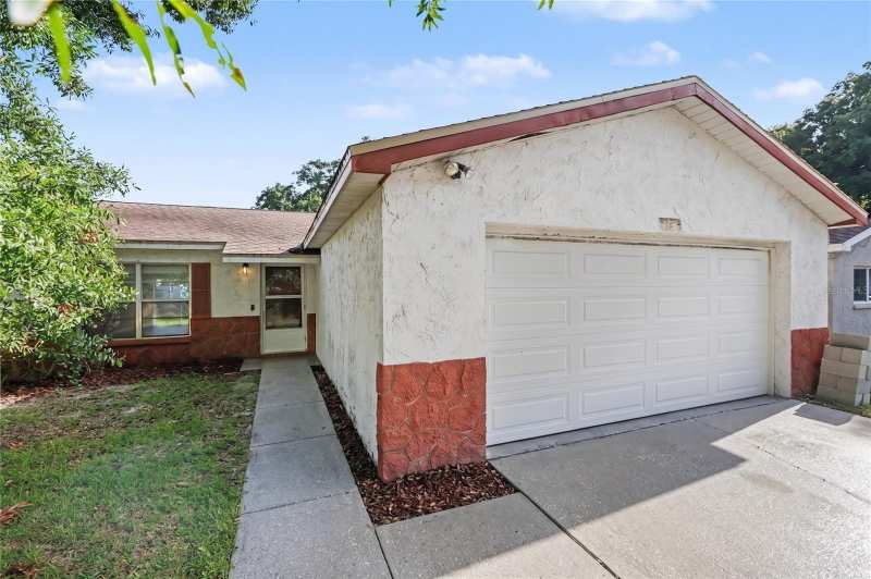 3 bedroom Single Family Residence at 1916 Hudson Court, Bayside Meadows-Phase I, Oldsmar — photo 1