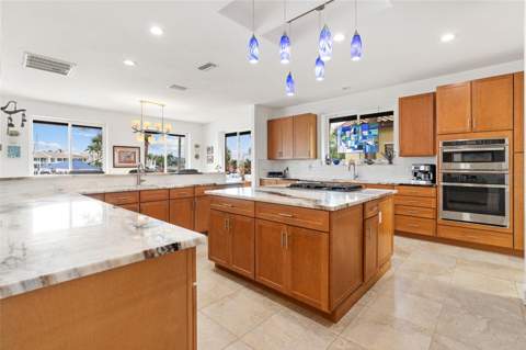 833 Ponce De Leon Drive, Tierra Verde FL - photo 18 of 78