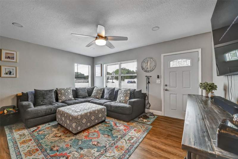 3 bedroom Single Family Residence at 1224 Bellevue Boulevard, Salls 2nd Add, Clearwater — photo 4