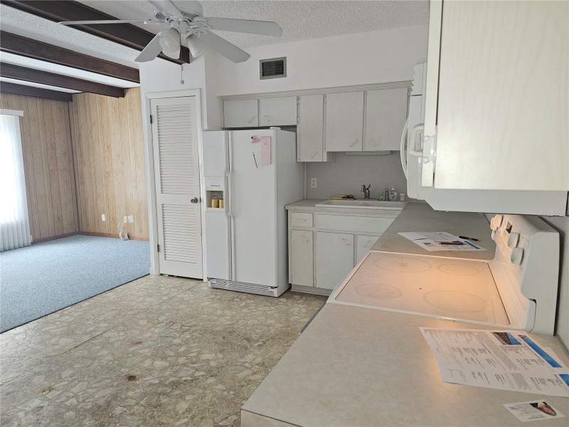 2 bedroom Condominium at 2284 Philippine Drive #39, On Top Of The World, Clearwater — photo 5