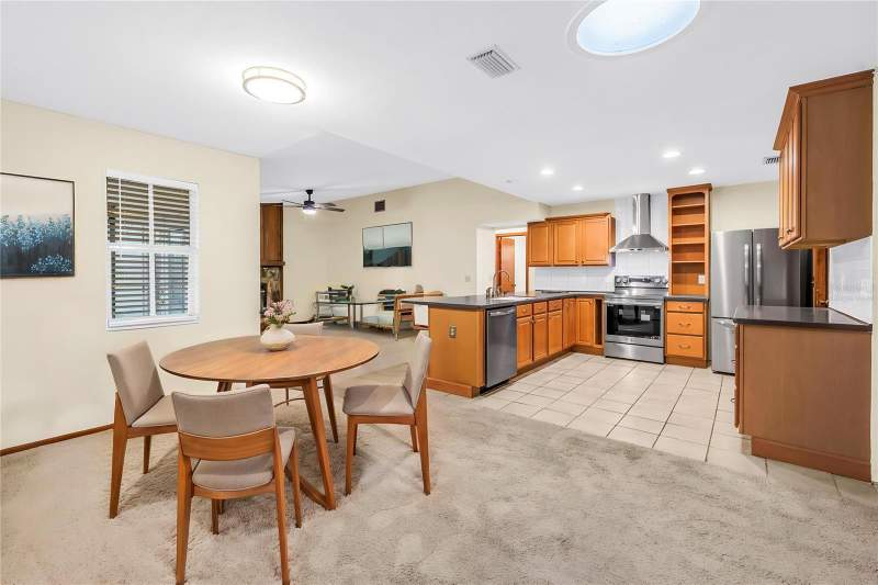 3 bedroom Single Family Residence at 12220 Wild Acres Road, Somerset Lakes Unit Three Ph Two, Largo — photo 5