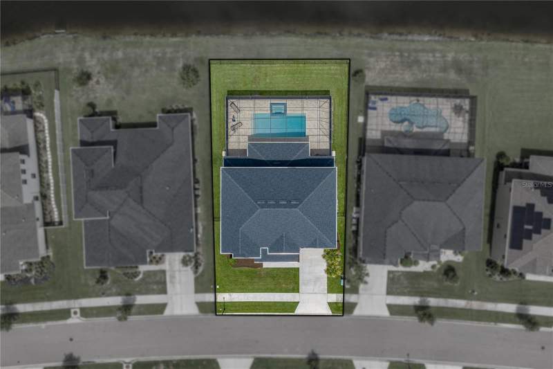 6 bedroom Single Family Residence at 6978 Bradbury Circle, Watergrass Prcl E-1, Wesley Chapel — photo 5