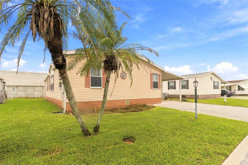 3 bedroom Manufactured Home at 2484 Longpine Lane, Teka Vlg Rplt Tract 2 Rplt Tract C, St Cloud — photo 3