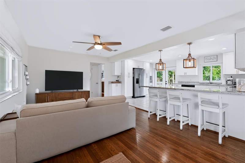 3 bedroom Single Family Residence at 615 Brookside Drive, Brookside Sub, Clearwater — photo 5