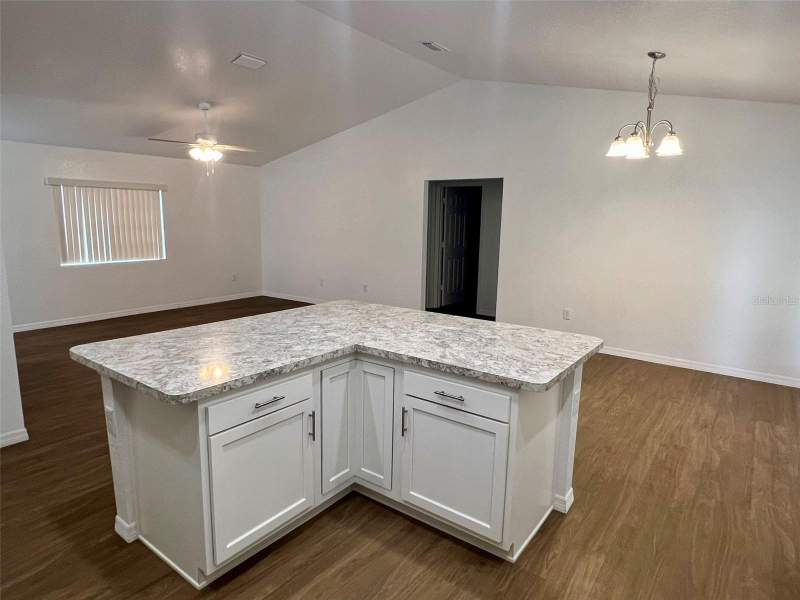 3 bedroom Single Family Residence at 8640 SE 157 Place, Orange Blossom Hills, Summerfield — photo 5