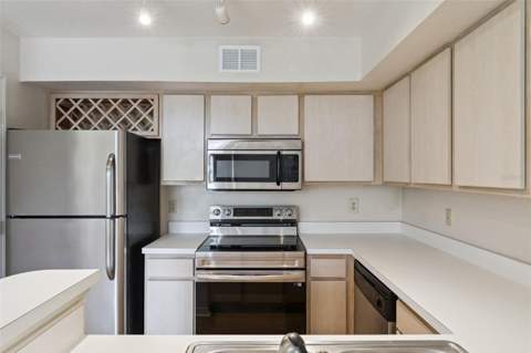 7270 Westpointe Boulevard #931, Orlando FL - photo 11 of 24