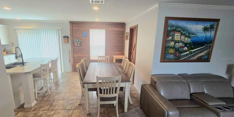 3 bedroom Manufactured Home at 210 Philadelphia Court #17, Lake Tarpon Mobile Home Village, Palm Harbor — photo 4
