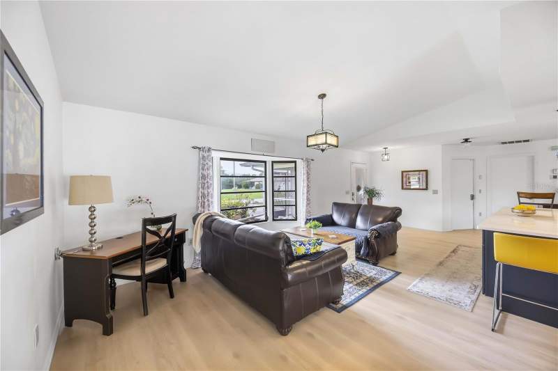 3 bedroom Single Family Residence at 12038 Florence Avenue, Port Charlotte Sec 067, Port Charlotte — photo 5