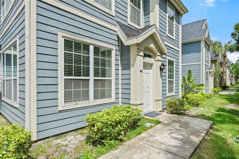 2 bedroom Condominium at 5561 Rosehill Road #103, Admirals Walk, Sarasota — photo 1