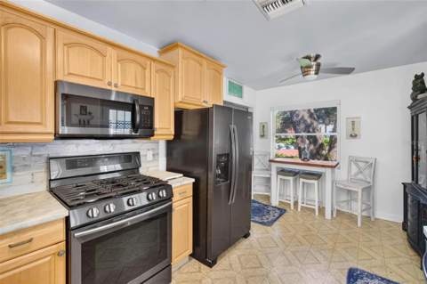 690 2nd Street, Safety Harbor FL - photo 6 of 6