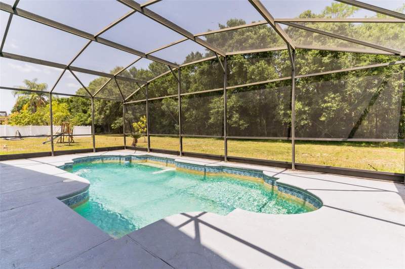 5 bedroom Single Family Residence at 2433 Huron Circle, Brighton Lakes Ph 1, Kissimmee — photo 2