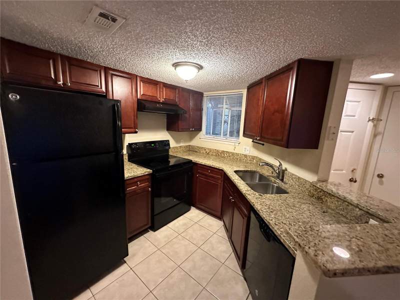 1 bedroom Condominium at 1940 Lake Atriums Circle #89, Plaza/Millenium, Orlando — photo 5